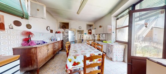Apartamento de 5 dormitorios en Aversa, Italy No. 363615 6