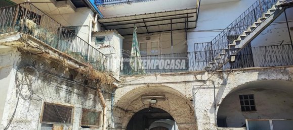 Apartamento de 5 dormitorios en Aversa, Italy No. 363615 23