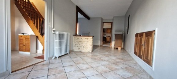 3 bedrooms House in Gouillons, France No. 215176 3