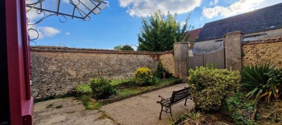 3 bedrooms House in Gouillons, France No. 215176 16