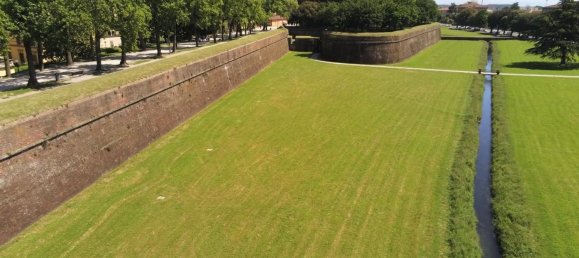 4 bedrooms Duplex in Lucca, Italy No. 363661 13