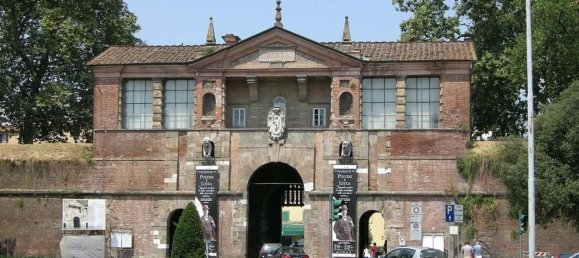 4 bedrooms Duplex in Lucca, Italy No. 363661 18