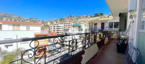 Пентхаус с 4 комнатами в Санремо, Италия № 216838 24