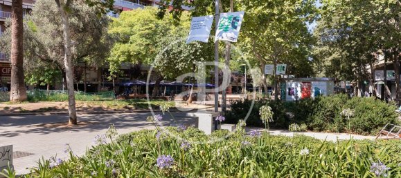 3 bedrooms Apartment in Eixample, Spain No. 26434 24