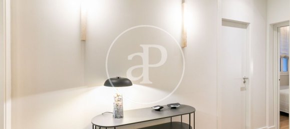 3 bedrooms Apartment in Eixample, Spain No. 26434 14