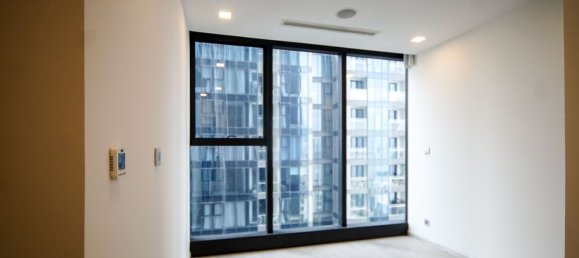 2 rooms Office in District 1, Vietnam No. 17835 8