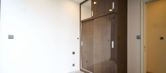 2 rooms Office in District 1, Vietnam No. 17835 6