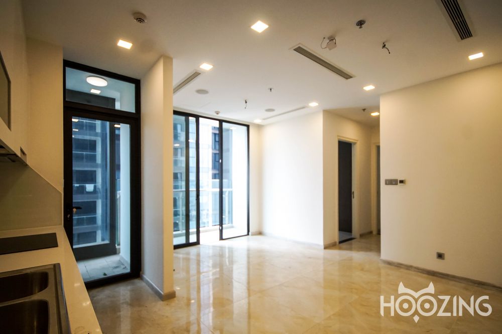 2 rooms Office in District 1, Vietnam No. 17835