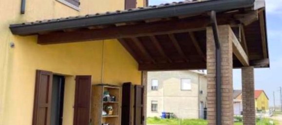 6-Zimmer Villa in Mirandola, Italy, Nr. 95941 4