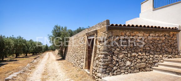 2 bedrooms House in Alezio, Italy No. 281463 7