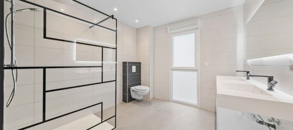 4 bedrooms House in Amneville, France No. 254860 9