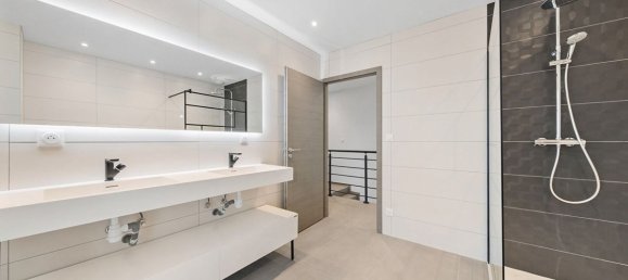 4 bedrooms House in Amneville, France No. 254860 8