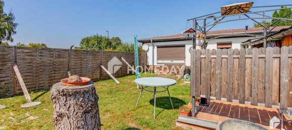 4 rooms Bungalow in Saalekreis, Germany No. 97994 4