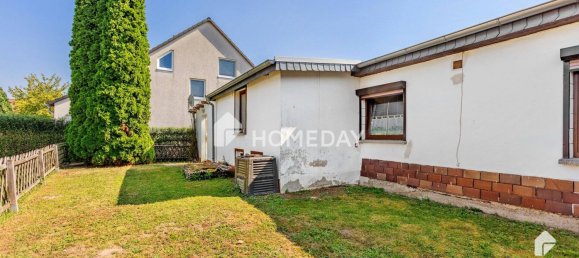4 rooms Bungalow in Saalekreis, Germany No. 97994 3