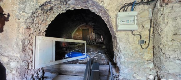 260m² Building in Bedarieux, France No. 354328 6