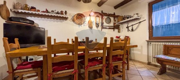4 rooms House in Arcisate, Italy No. 211782 34