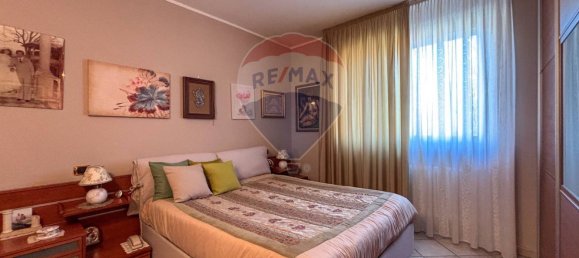 4 rooms House in Arcisate, Italy No. 211782 22