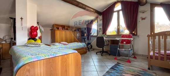 4 rooms House in Arcisate, Italy No. 211782 29