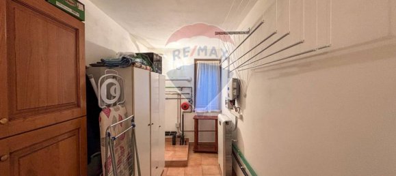 4 rooms House in Arcisate, Italy No. 211782 36