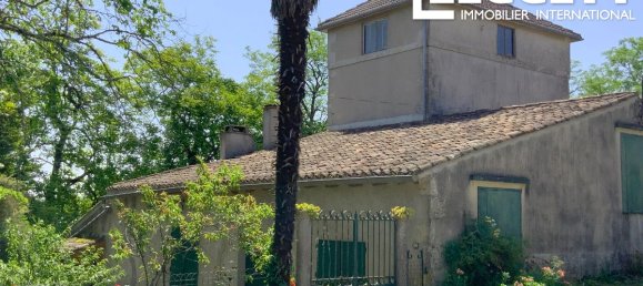 3 bedrooms House in Espiens, France No. 103055 2