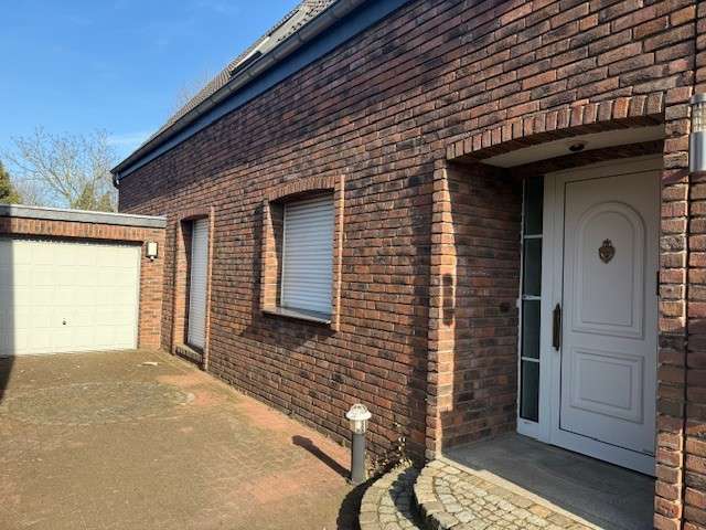 2 chambres Maison de ville à Neuss, Germany No. 51528