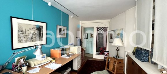 2 bedrooms Apartment in Paris, France No. 185544 2