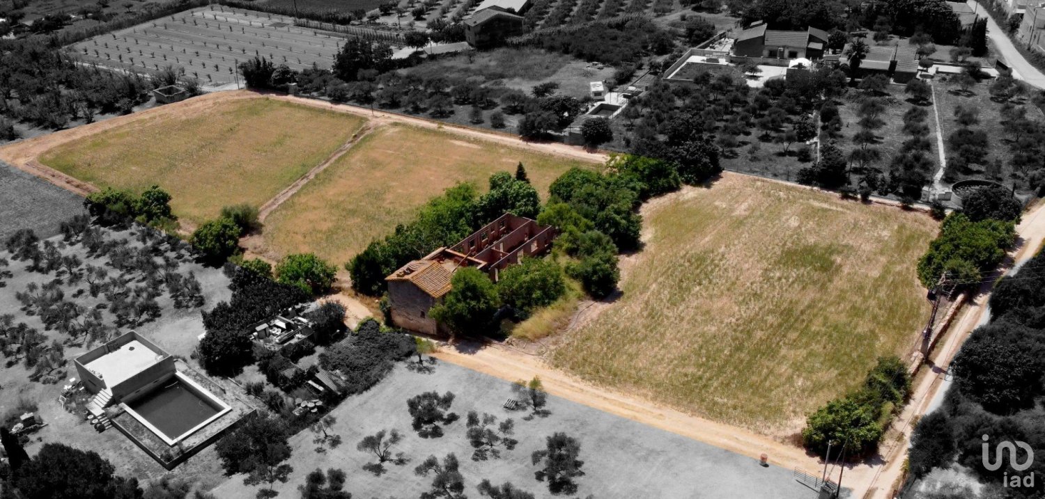  قطعة أرض في Tarragona, Spain 50780متر مربع رقم 165732