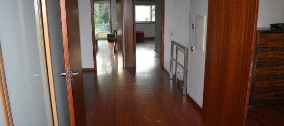 3 bedrooms House in Sao Joao da Madeira, Portugal No. 43747 13