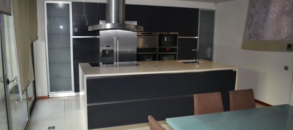 3 bedrooms House in Sao Joao da Madeira, Portugal No. 43747 8