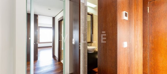 4 bedrooms Apartment in Porto, Portugal No. 120517 23