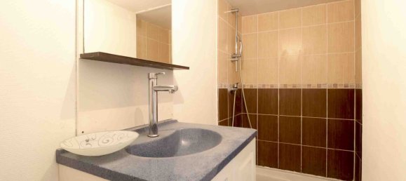 Casa de 4 dormitorios en Chatillon-Coligny, France No. 254243 7