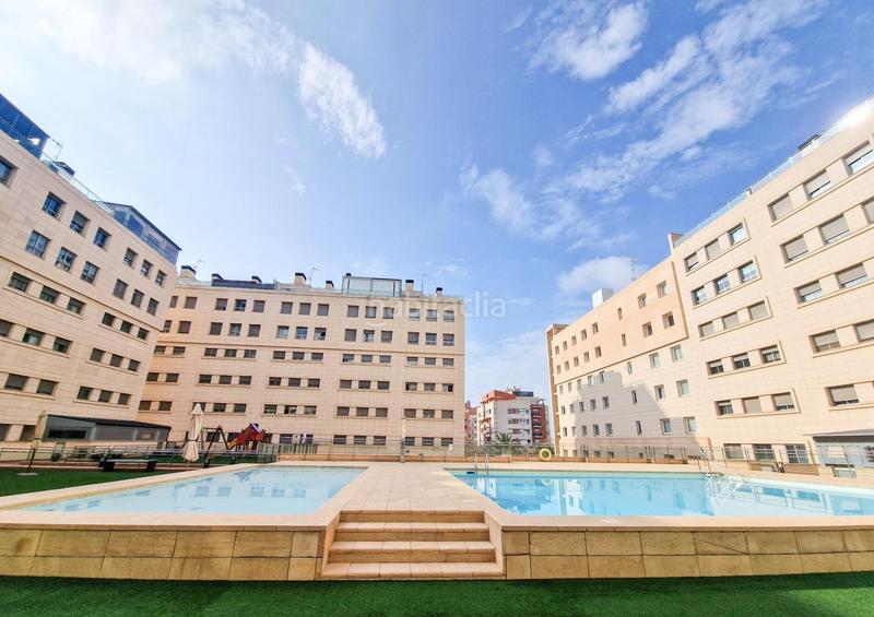 Apartamento de 3 dormitorios en Alicante, Spain No. 258113
