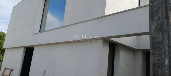 4 Schlafzimmer Villa in Lagoa, Portugal, Nr. 7563 8