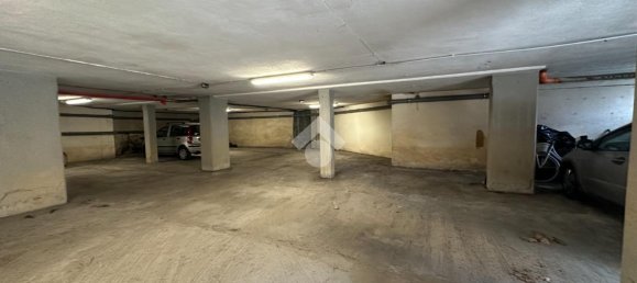 4 rooms Apartment in Carrara, Italy No. 161590 2