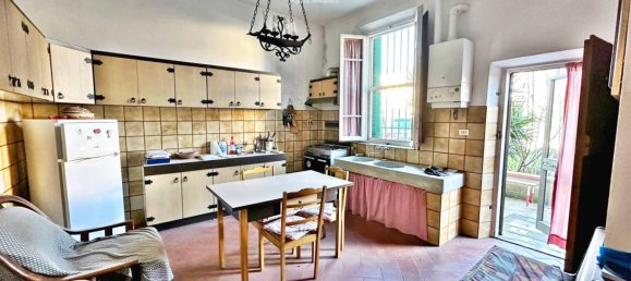 Дом с 3 спальнями в Кампи Бизенцио, Италия № 91452 24