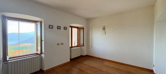 2 Schlafzimmer Villa in Bee, Italy, Nr. 272921 9