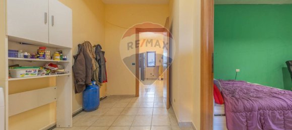 Apartamento de 2 dormitorios en Pomezia, Italy No. 110852 28