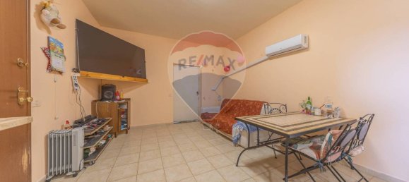 Apartamento de 2 dormitorios en Pomezia, Italy No. 110852 7