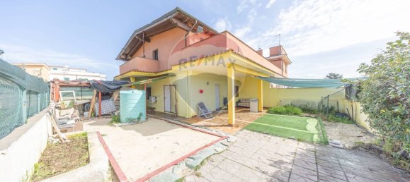 Apartamento de 2 dormitorios en Pomezia, Italy No. 110852 37
