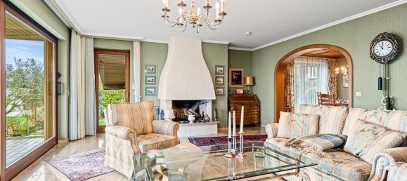 7 rooms Villa in Bodenseekreis, Germany No. 224762 4