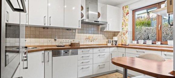 7 rooms Villa in Bodenseekreis, Germany No. 224762 8