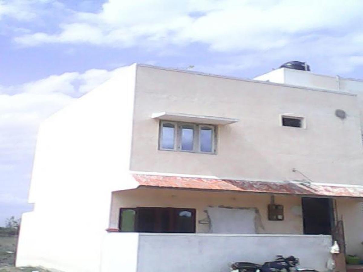 4 bedrooms House in Chennai, India No. 16664