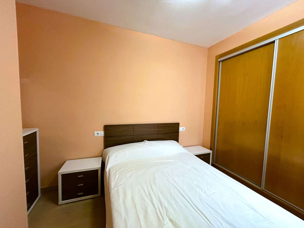 Apartamento de 2 dormitorios en Puerto De Sagunto, Spain No. 243612