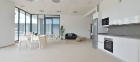 Квартира с 3 спальнями в Валенсия, Испания № 134945 40