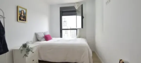 Квартира с 3 спальнями в Валенсия, Испания № 134945 4