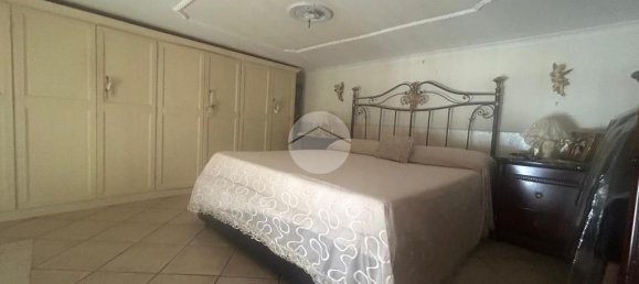 2 bedrooms Apartment in Naples, Italy No. 346152 13