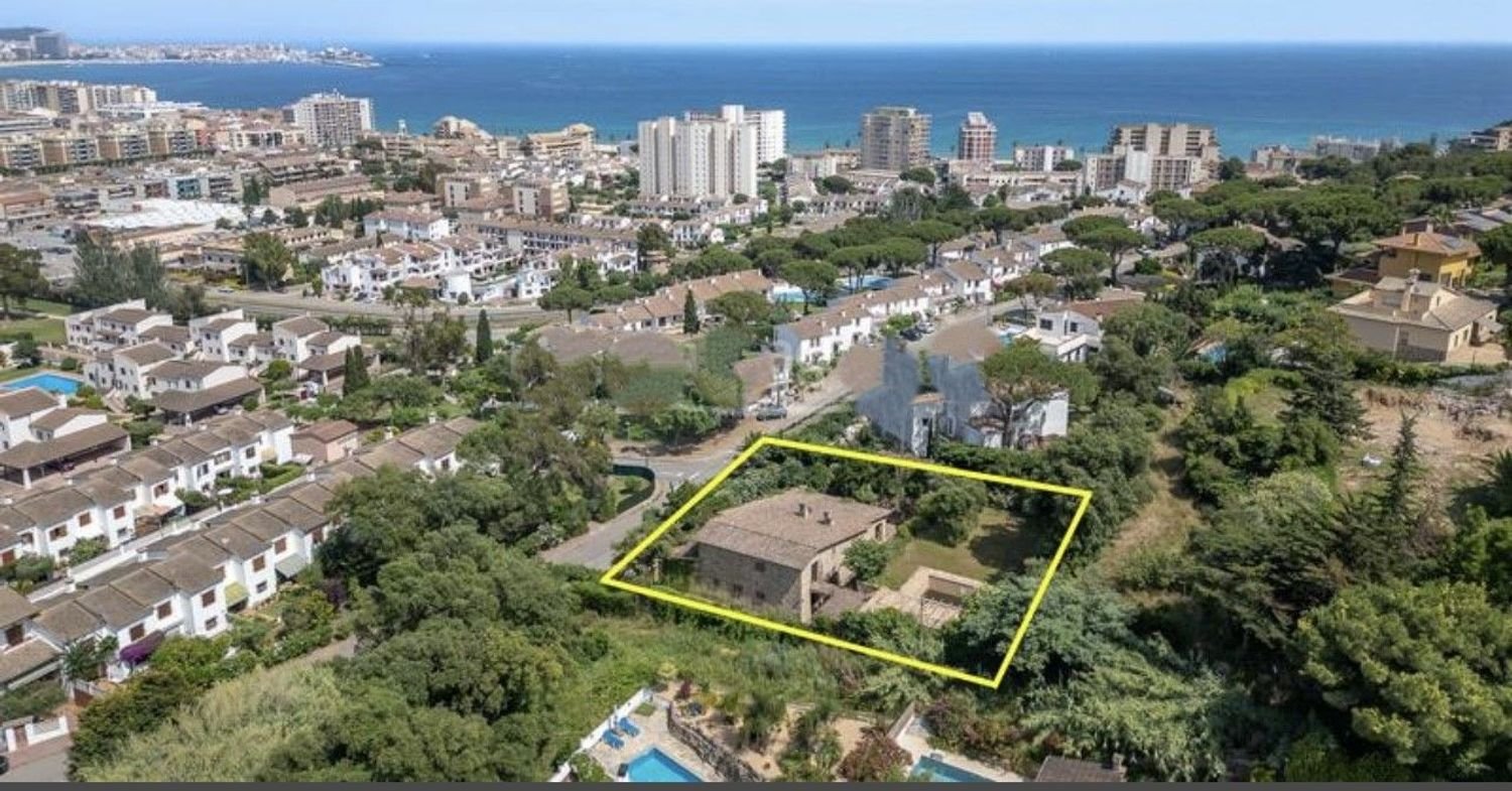 Casa de 4 dormitorios en Calonge, Spain No. 232324