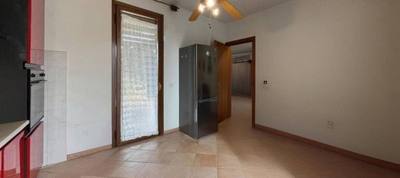 3 bedrooms Villa in Pisa, Italy No. 110433 13