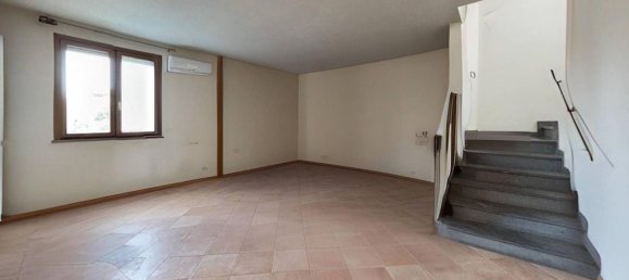 3 bedrooms Villa in Pisa, Italy No. 110433 17