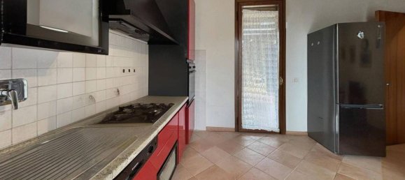 3 bedrooms Villa in Pisa, Italy No. 110433 22